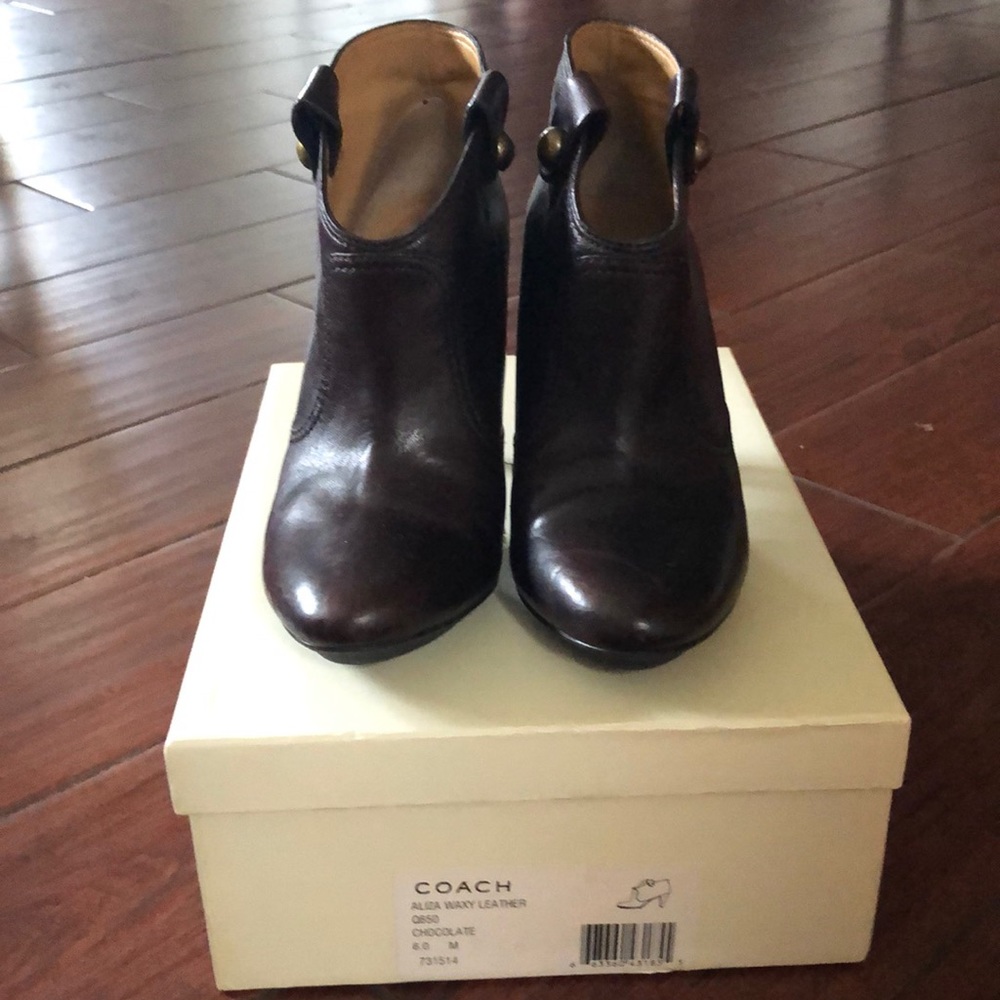 COACH Aliza Leather Bootie 6